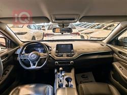 نيسان ألتيما